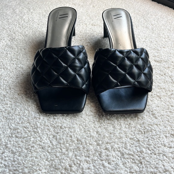 Black Worthington Open-toed Heels - Size 9 - Picture 2 of 8